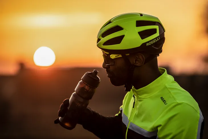 rogelli-puncta-kask-rowerowy-fluorowy-s-m-rozmiar-s-m