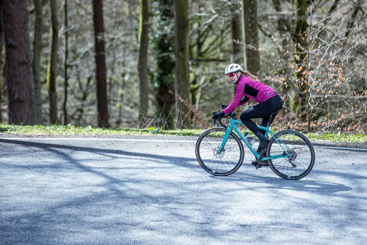 rogelli-barrier-damska-kurtka-rowerowa-softshell-kaptur-bez-kaptura