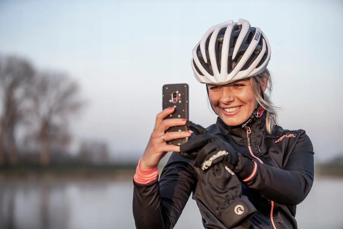 rogelli-tecta-ultralekki-kask-rowerowy-stan-nowy