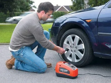 black-decker-kompresor-sprezarka-mini-12v-230v-11bar
