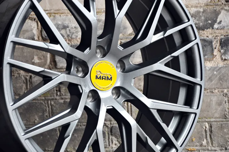 mam-rs4-18-5x112-pp-726-liczba-felg-w-ofercie-4-szt
