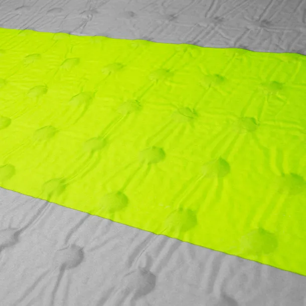 mata-samopompujaca-air-mat-waga-z-opakowaniem-0-8-kg