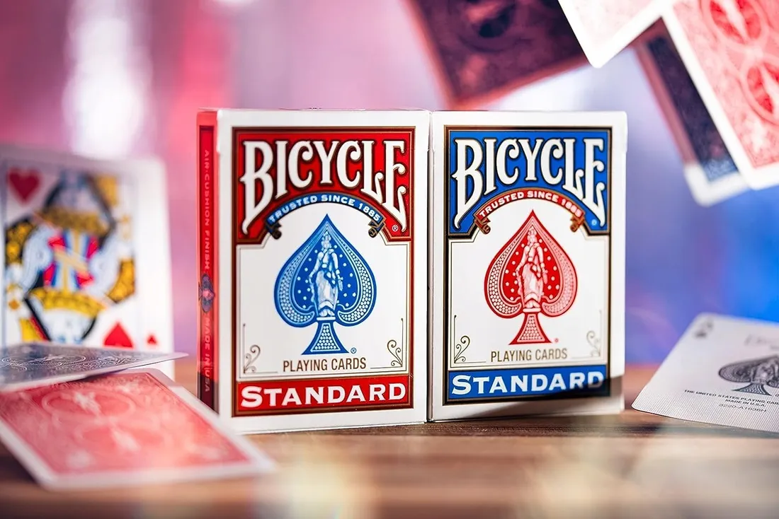 karty-do-gry-bicycle-standard-index-2-talie