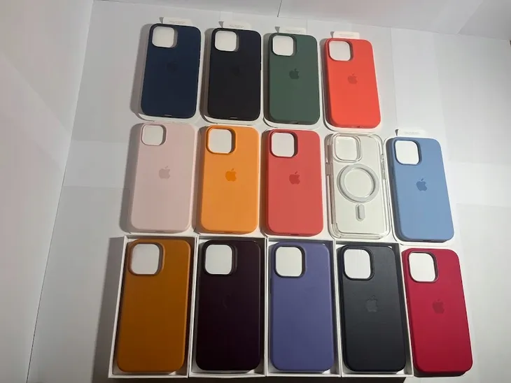 plecki-apple-do-iphone-13-pro-kredowy-roz-stan-nowy-dedykowany-model-iphone-13-pro