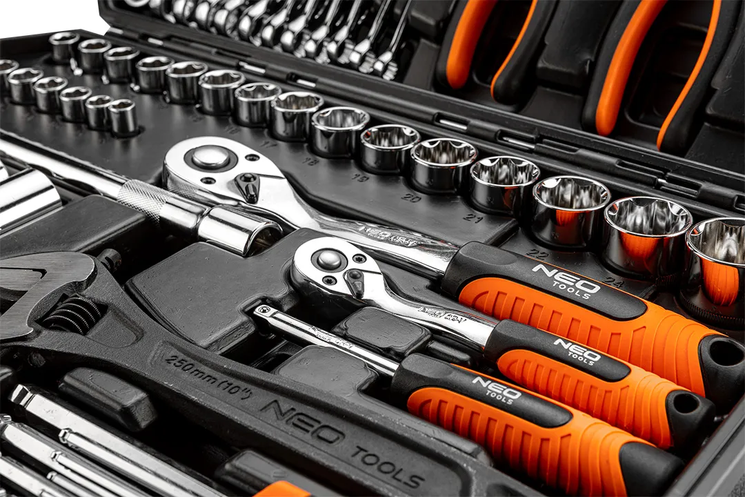 neo-tools-zestaw-narzedzi-143-szt-stan-nowy