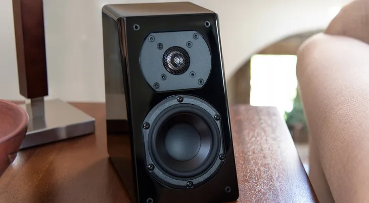 svs-prime-elevation-kolumny-dolby-atmos-black-ash-para-moc-znamionowa-rms-150-w