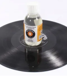 koncentrat-200ml-plyn-do-mycia-plyt-winylowych