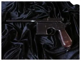 niemiecki-niezawodny-mauser-c96-pistolet-1024