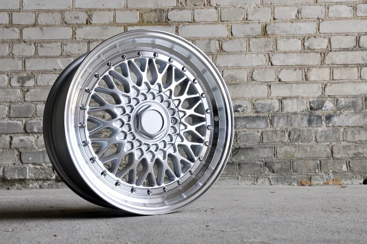 felgi-17-audi-80-90-b3-b4-100-200-srednica-felgi-17