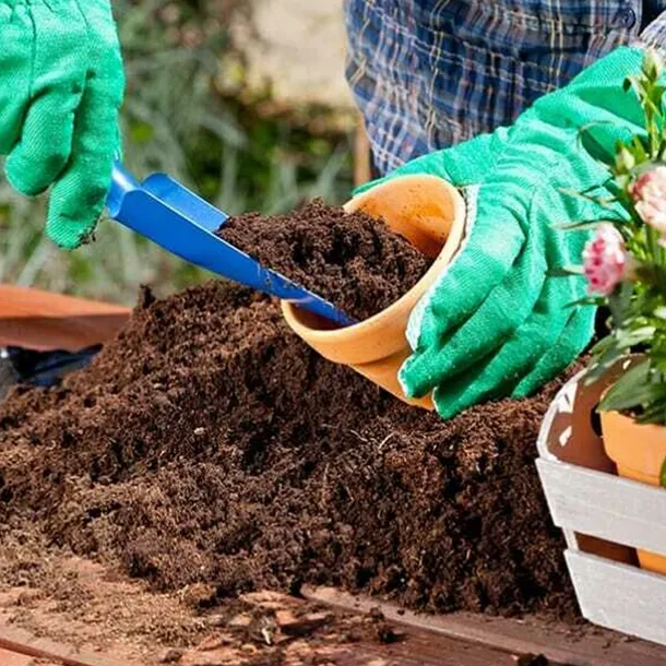 nawoz-torf-kokosowy-ogrodniczy-do-kwiatow-doniczkowych-dracena-czysty-5l-stan-nowy-marka-gawlik