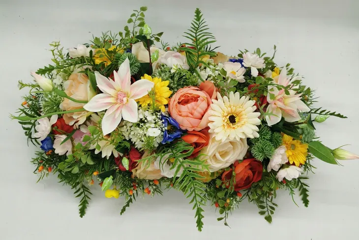 stroik-wiosenny-na-stol-stan-nowy