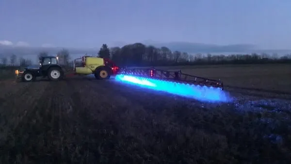 lampa-robocza-led-la10417-producent-czesci-kramp