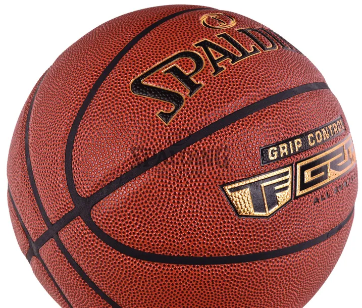 spalding-grip-control-7-pilka-do-koszykowki-in-out-marka-spalding