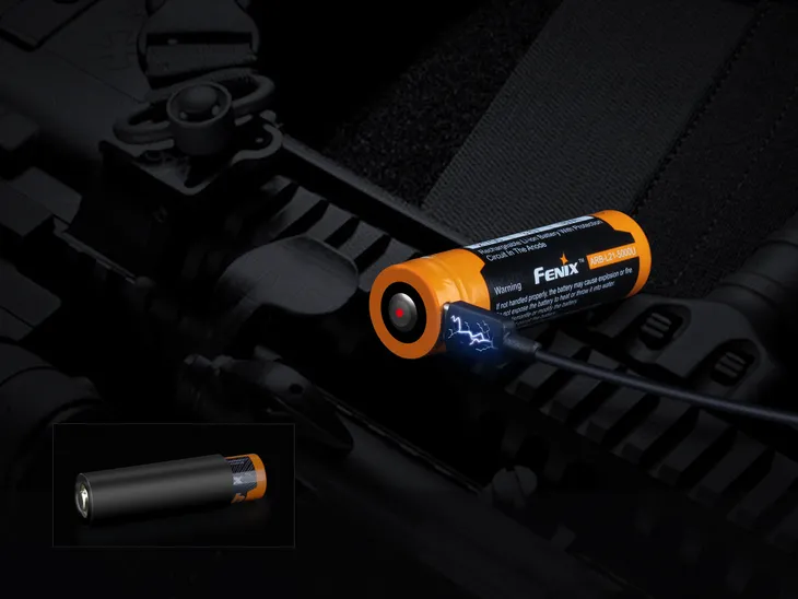 latarka-laserowa-fenix-tk30-waga-0-2-g-stan-nowy