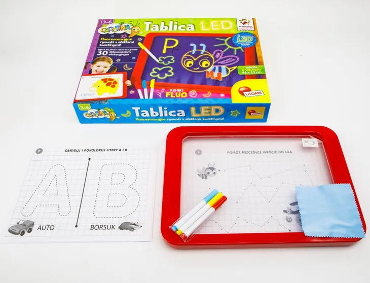 tablica-led-carotina-304-pl77441-wiek-dziecka-3-lata
