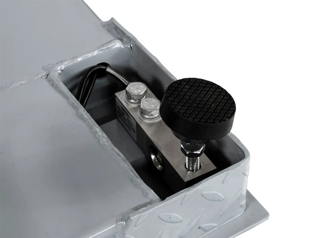 waga-inwentarzowa-platformowa-bydla-krow-bykow-swin-15x20m-3t-3000kg