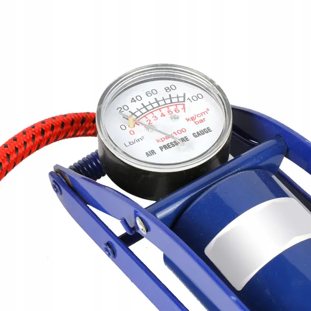 pompka-nozna-z-manometrem-material-dominujacy-metal