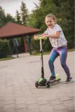 hulajnoga-trojkolowa-skladana-scooter-magic-street-milly-mally-waga-z-opakowaniem-3-61-kg
