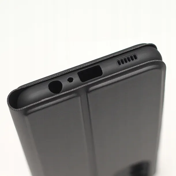 etui-smart-soft-do-iphone-16e-czarne-pasuje-do-modelu-iphone-16e