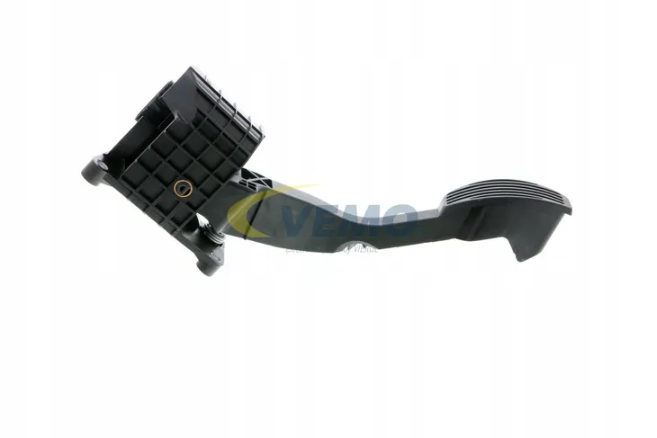 pedal-gazu-fiat-vemo-v24-82-0001-stan-nowy-producent-czesci-vemo