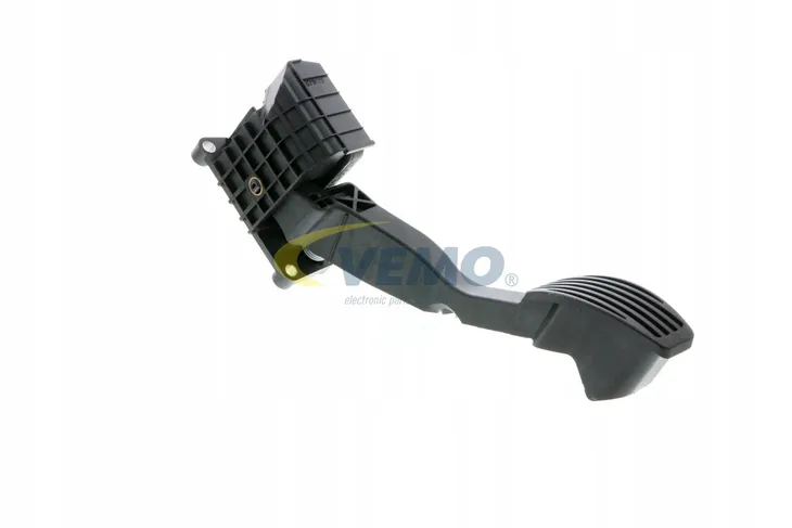 pedal-gazu-fiat-vemo-v24-82-0001-stan-nowy-typ-samochodu-samochody-osobowe