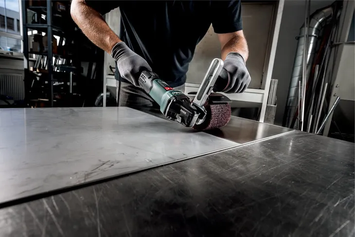 metabo-satyniarka-se-17-200-rt-marka-metabo