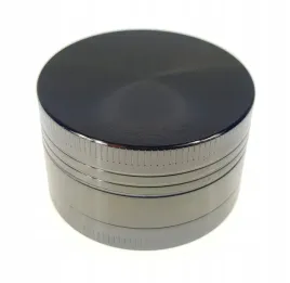 mlynek-crusher-grinder-czarny-3-czesciowy-4-cm