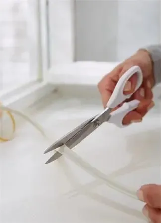 tesa-uszczelka-biala-p-6m-9mm-stan-opakowania-oryginalne