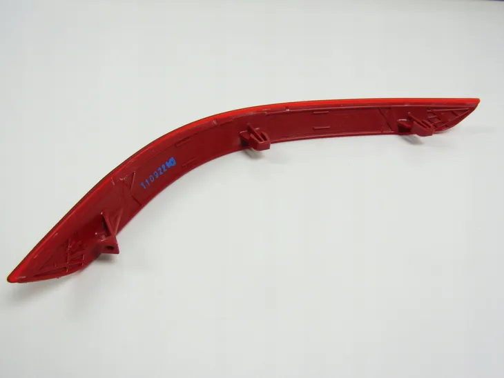 odblask-vw-caddy-iv-15-p-red-tyc-17-11007-00-2-numer-katalogowy-oryginalu-vw-2k5945106b-vw-2k5945106d