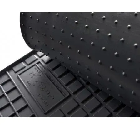 dywaniki-samochodowe-et-kpl-stan-nowy-producent-frogum