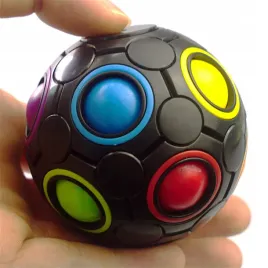 magiczna-kostka-kula-antystresowa-fidget-toys-redukcja-stresu