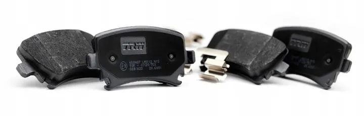 linka-sprz-trw-trw-gcc3150-numery-katalogowe-zamiennikow-a-b-s-k25750-akron-malo-26525-ashika-154-00-0403-ate-24-3728-0724-2-eurorepar-1608270280-ferodo-fcc422735-first-line-fkc2017-fte-4101717-japanparts-gc-0403-japanparts-gc0403jm-japko-1540403-lecoy-7440-lpr-c0125c-original-imperium-810401-ricambiflex-gm-01361436-sachs-3074-600-237-samko-c0125c-seim-650430-spj-999188-valeo-4101717