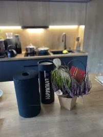 4x-czarny-recznik-papierowy-renova-gratis