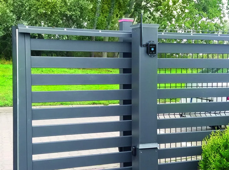 blebox-gatebox-pro-modul-wifi-do-central-bramowych-komunikacja-wifi