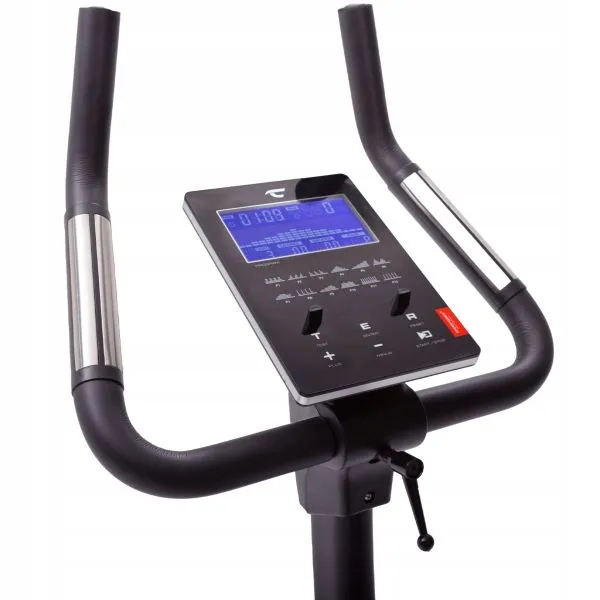 rower-christopeit-et6-z-kinomapem-cechy-dodatkowe-miejsce-na-telefon-tablet-pas-telemetryczny-programy-treningowe-regulacja-kata-nachylenia-regulacja-kierownicy-regulacja-siedziska-wspolpraca-z-urzadzeniami-mobilnymi-wyswietlacz
