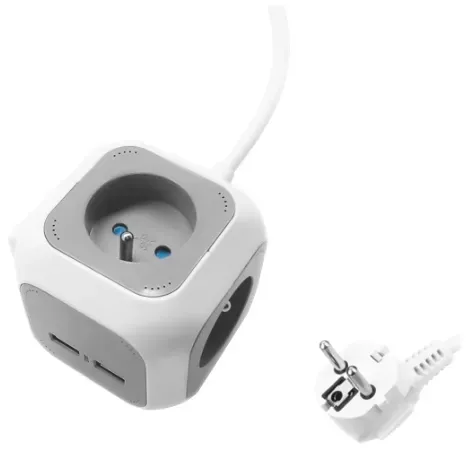 przedluzacz-4-krotny-2p-z-ladowarka-2xusb-material-izolacji-polwinit