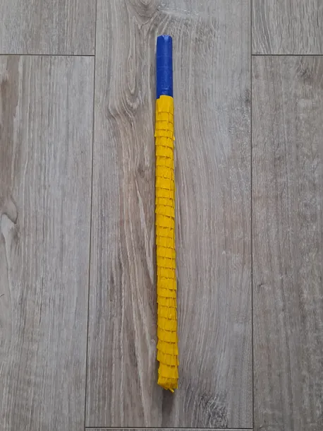 piniata-urodzinowa-duza-88-cm-krol-lew-kij-gratis-konfetti-glebokosc-produktu-45-cm