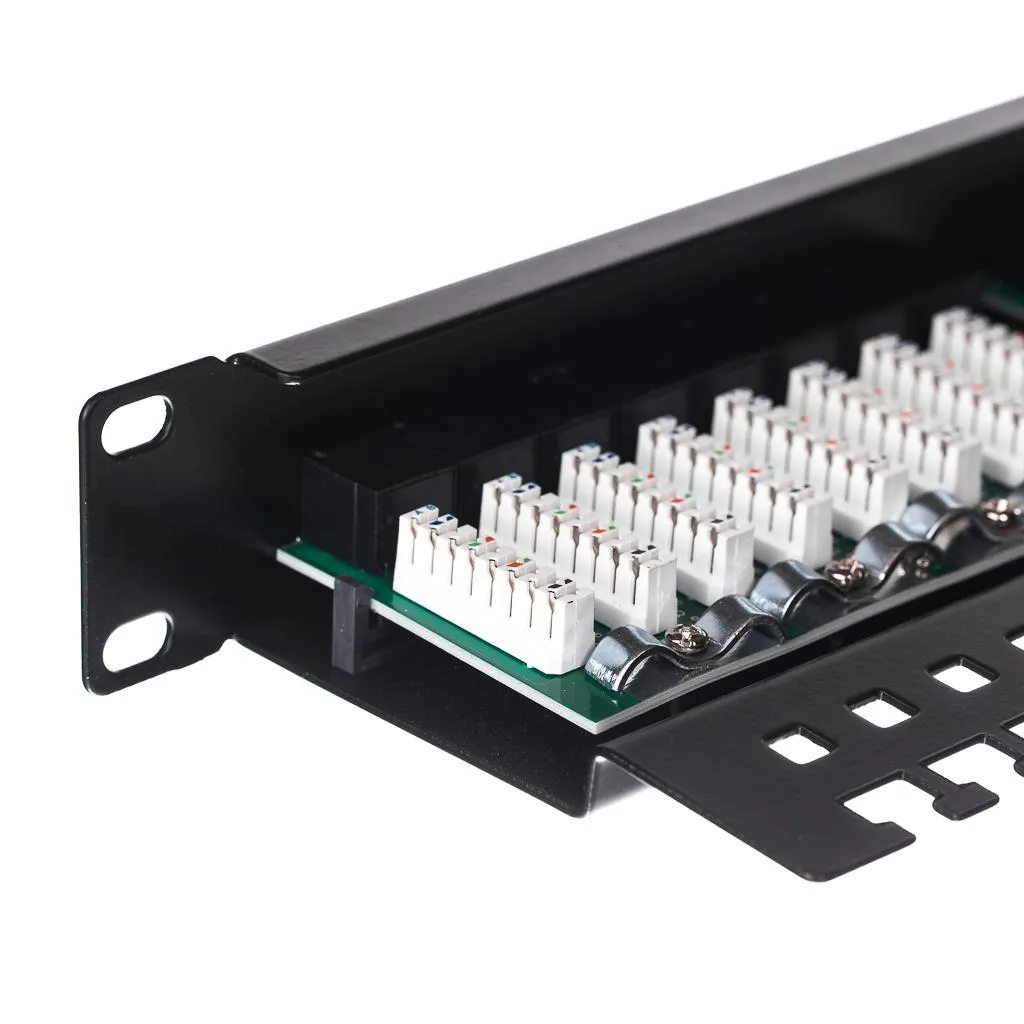 patch-panel-netrack-104-01-19-24-porty-kat-5e-waga-z-opakowaniem-0-15-kg