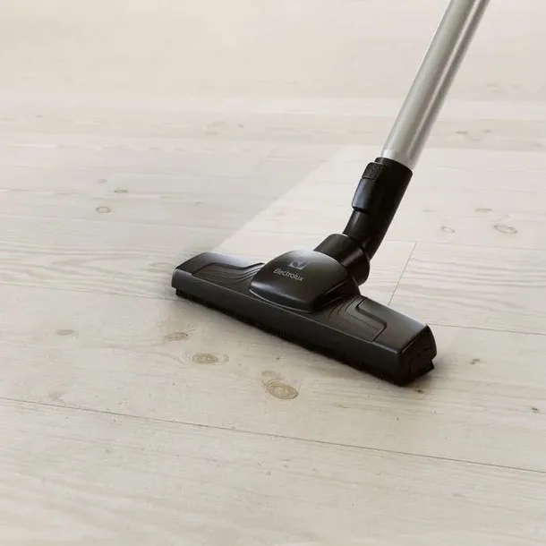 electrolux-pure-d8-pd82-4st-silence-niebieski-konstrukcja-teleskopowa-rura