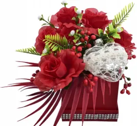 flower-box-walentynkowy-prezent-kwiaty-ozdoba-roza