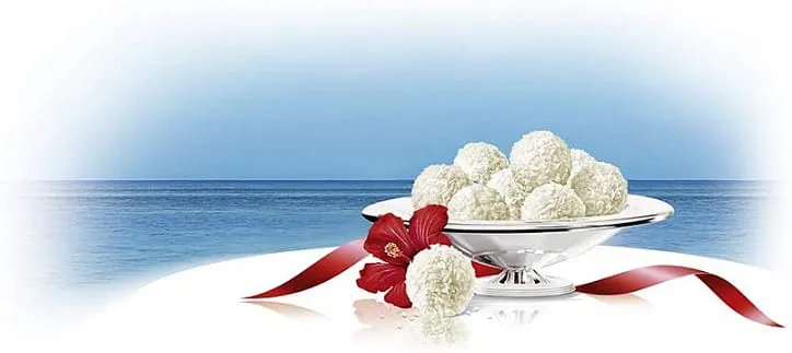 praliny-raffaello-opakowanie-260g-bombonierka-rodzaj-czekoladki-bombonierki