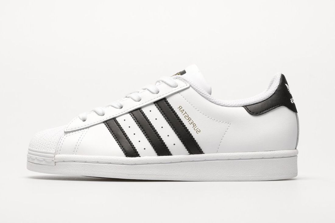 Adidas hotsell superstar r.40