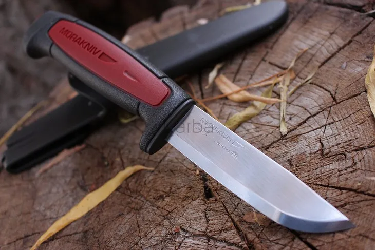 noz-turystyczny-morakniv-marka-morakniv