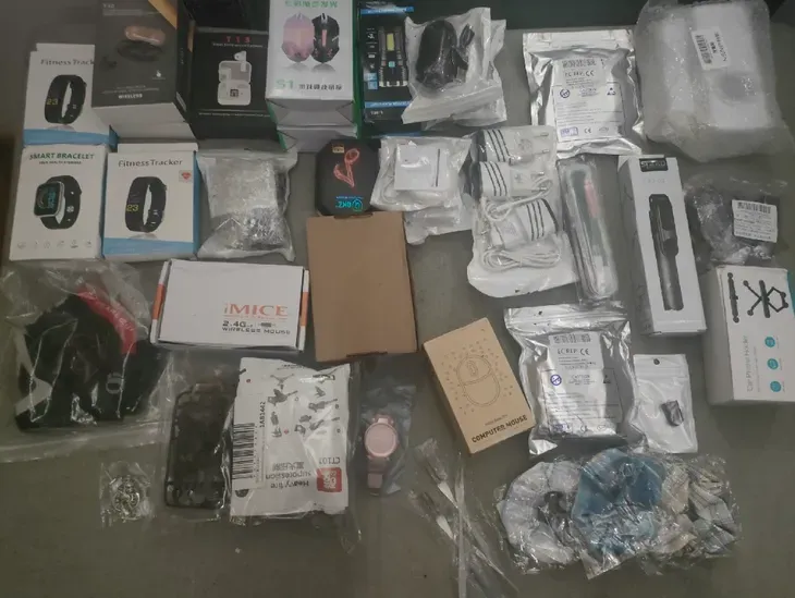 mystery-box-elektronika-gadzety-waga-z-opakowaniem-9-kg