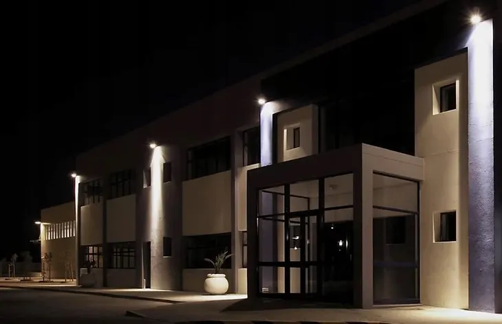 halogen-led-philips-projectline-20w-czujnik-ruchu-jasnosc-1900-lm