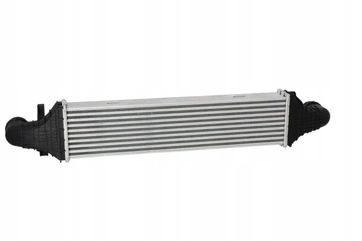 intercooler-db-c-e-class-nrf-30504-stan-nowy-producent-czesci-nrf