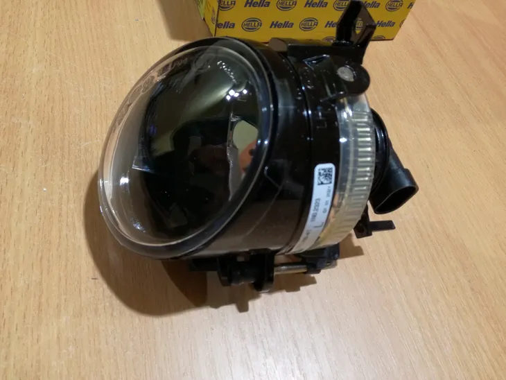 reflektor-pmg-l-hb4-vw-up-121-122-bl1-bl2-e-up-13-hella-1n0-271-29-typ-samochodu-samochody-dostawcze-samochody-osobowe