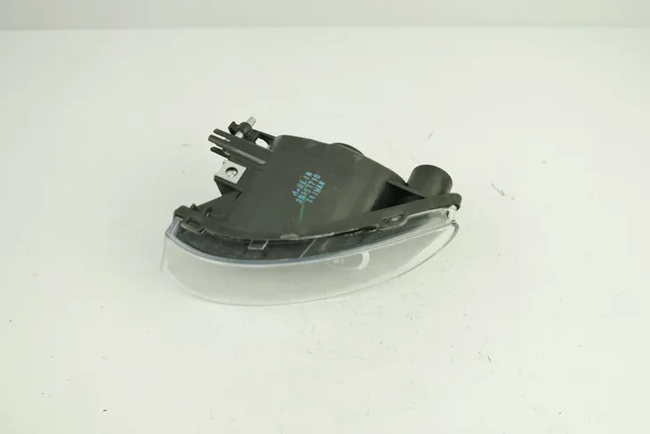 halogen-bmw-3-e92-06-l-tyc-19-0728-01-9-zrodlo-swiatla-tradycyjne-halogenowe