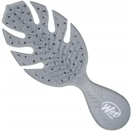 wet-brush-mini-detangler-go-green-szczotka-do-rozczesywania-wlosow-szara