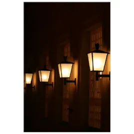 lampy-scienne-obraz-drukowany-80x120cm